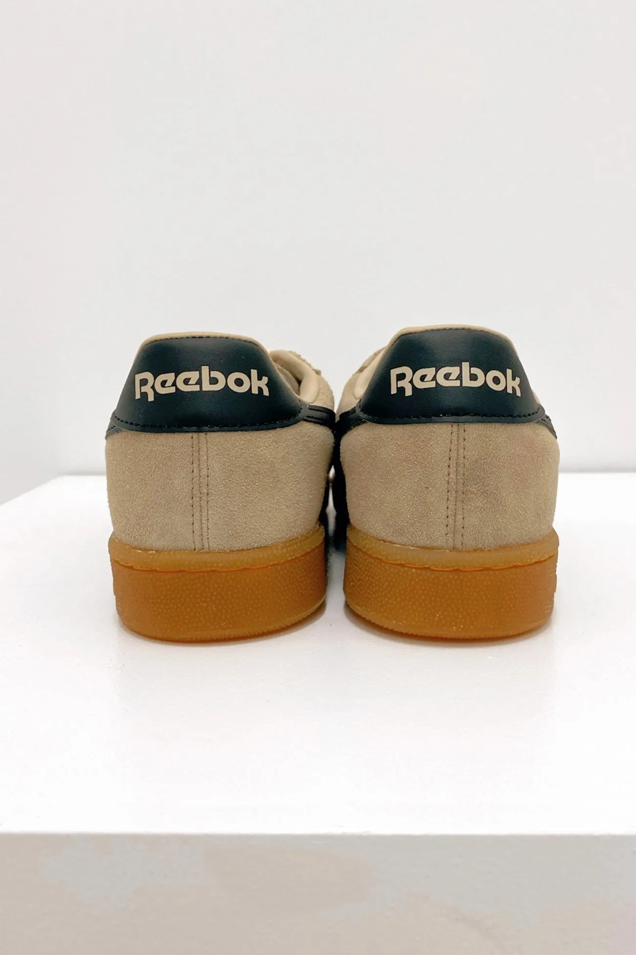 Club C Grounds UK Tan Black Gum