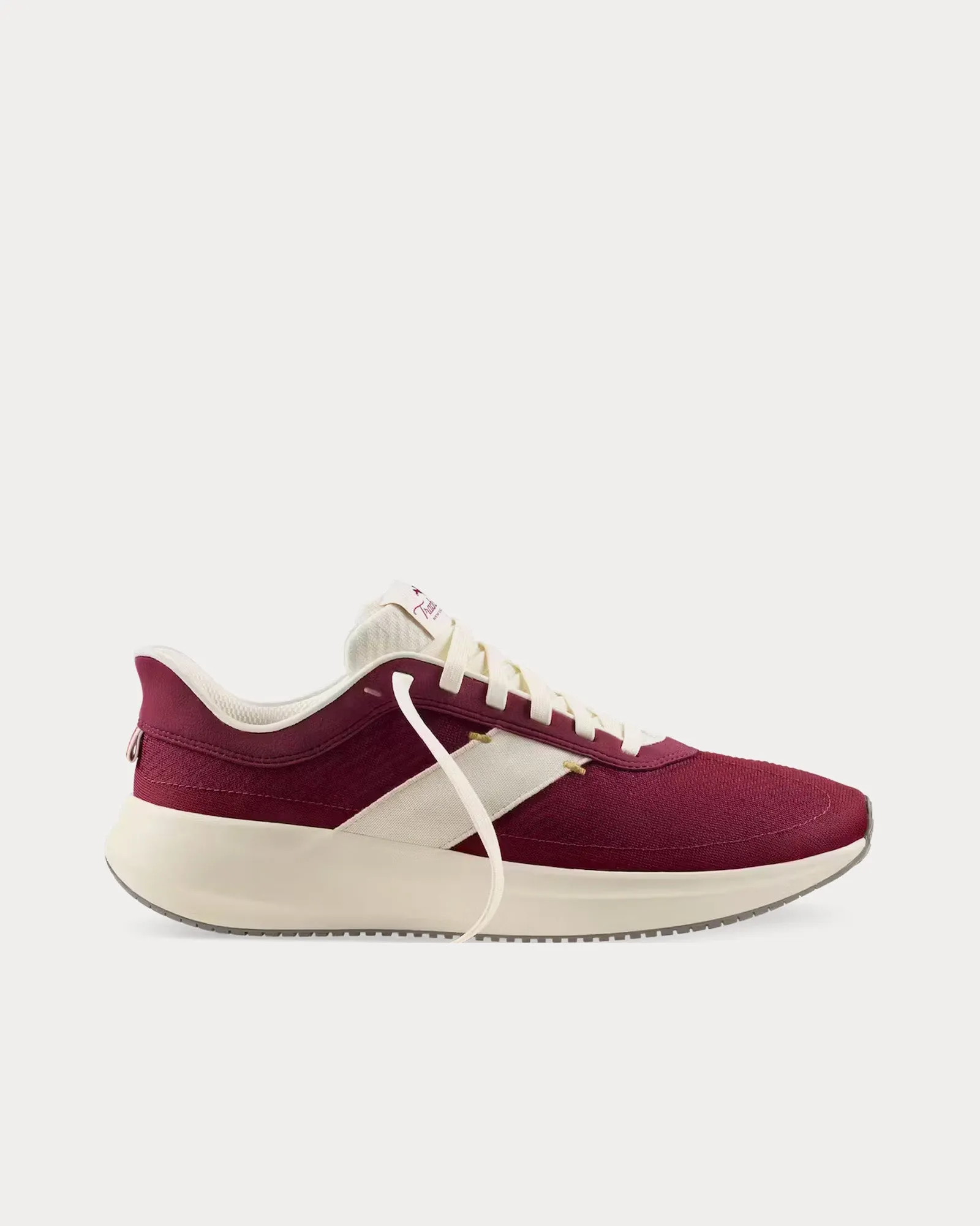 Eliot Runner Wine / Ivory Running Shoes