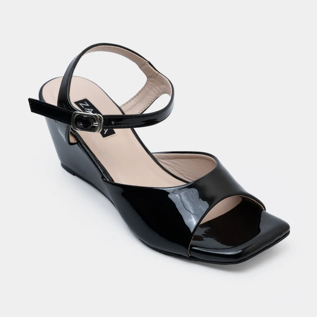Remi Wedge Sandals (Black)