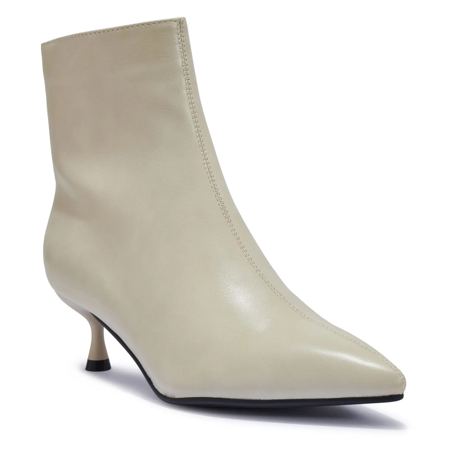 WFBRANDY1 WIDEFIT KITTEN HEEL POINTY TOE ANKLE BOOT