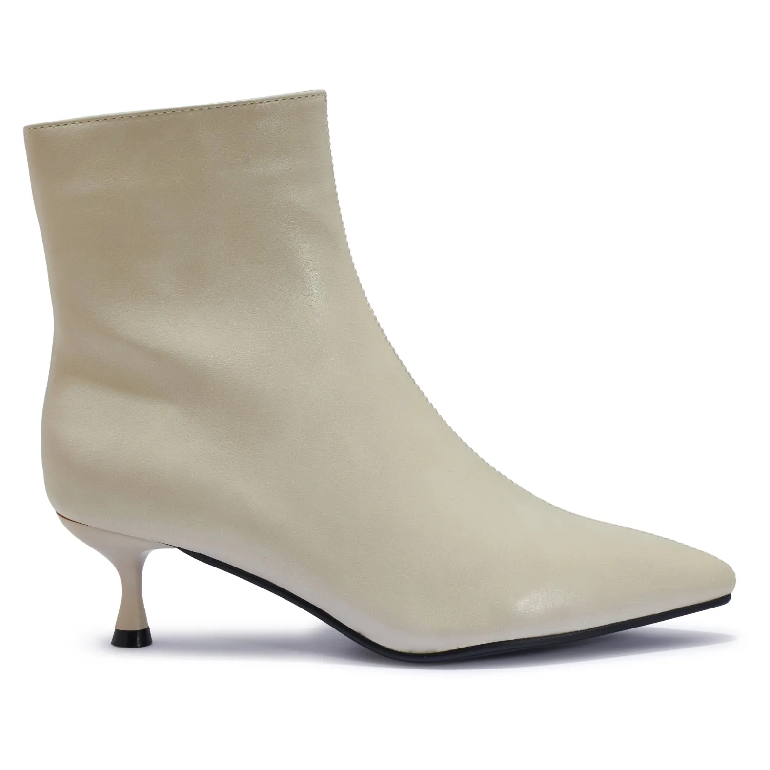 WFBRANDY1 WIDEFIT KITTEN HEEL POINTY TOE ANKLE BOOT
