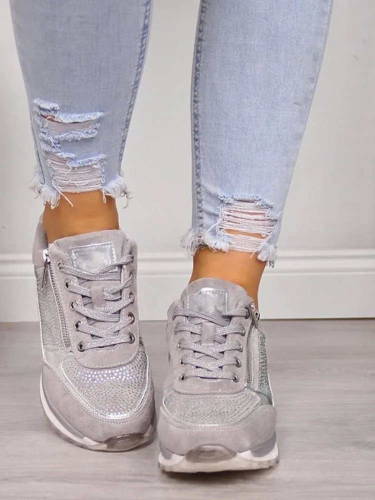 Women's Casual Sneakers | Stylish & Comfortable Design