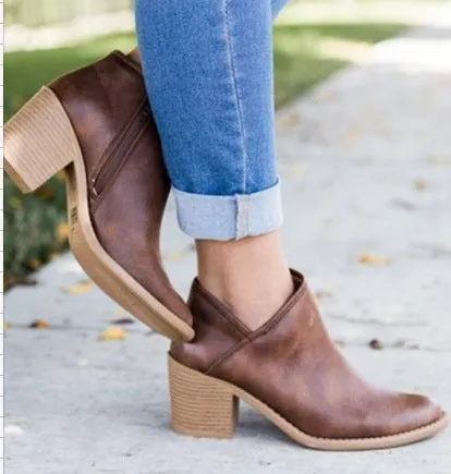 Women’s Thick Mid Heel Ankle Boots with Pointed Toe